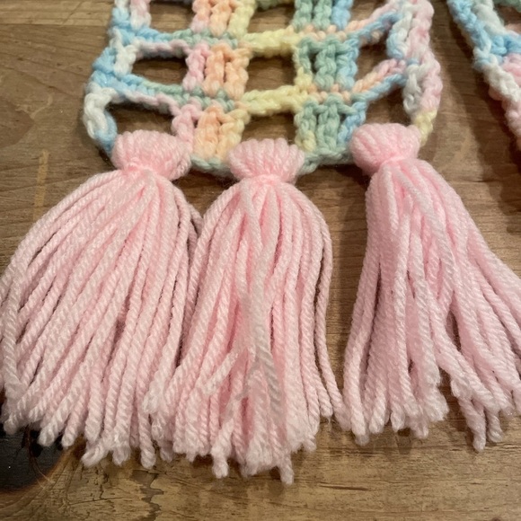 NWT hand knitted baby girl scarf pink yellow pastels blue green pink fringe OS - Picture 3 of 7